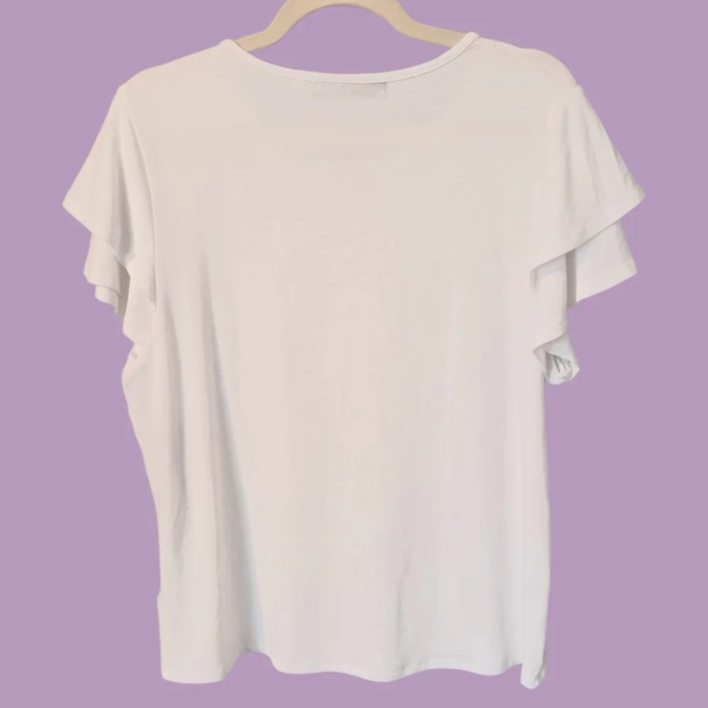 Love Scarlett Butterfly Sequin Embroidered Tee White Flutter Sleeve Top L NWT